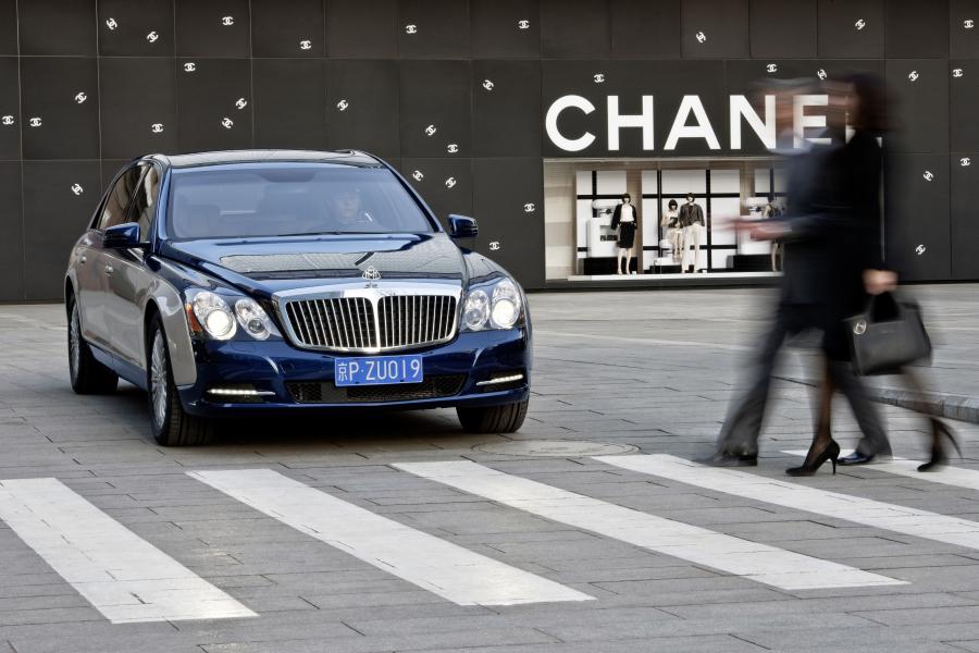  Maybach 62 (V240) 2010 года  (фото 20 из 32)